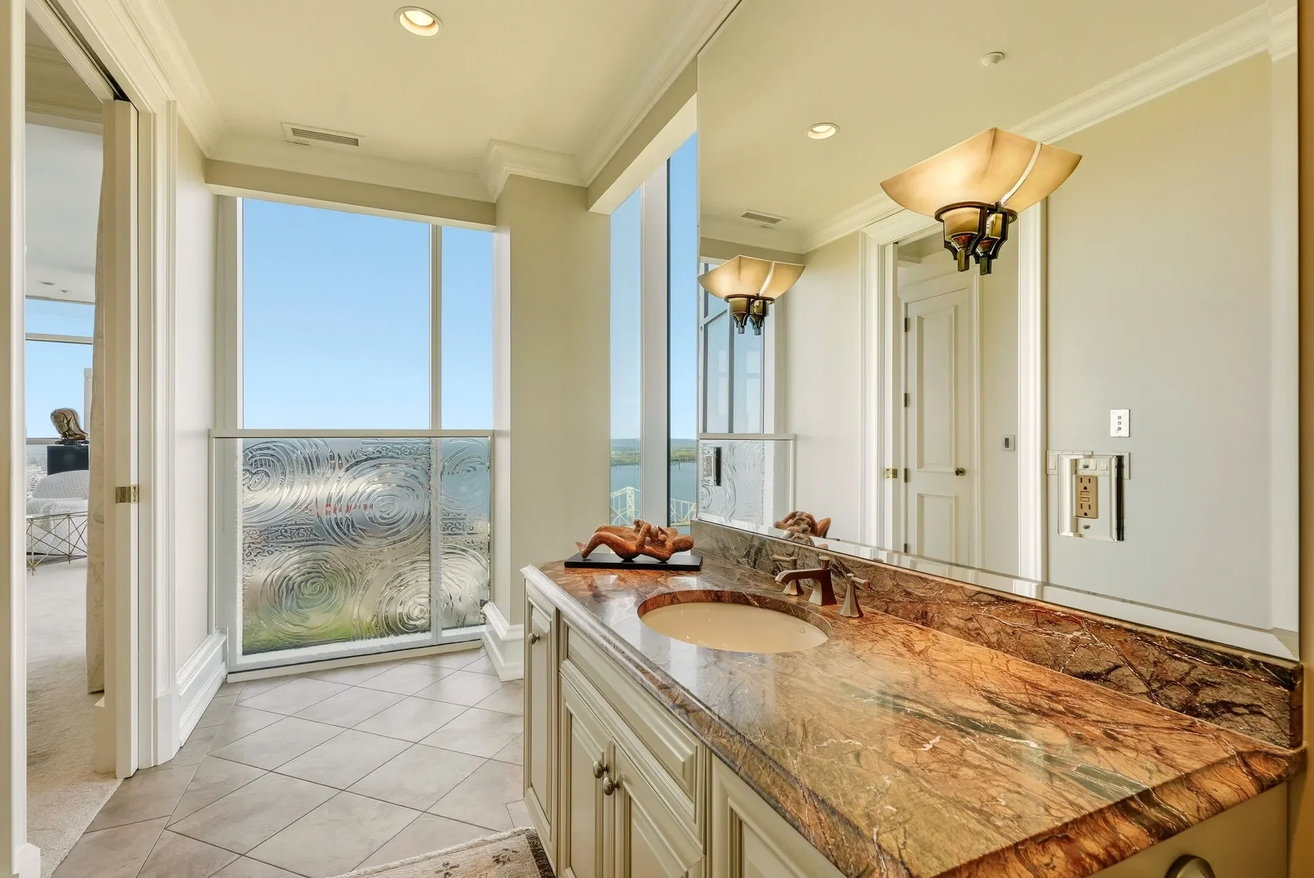 222 East Witherspoon Street #2200, Louisville, KY 40202, Watterson Park, Kentucky, United States. - Photo 24