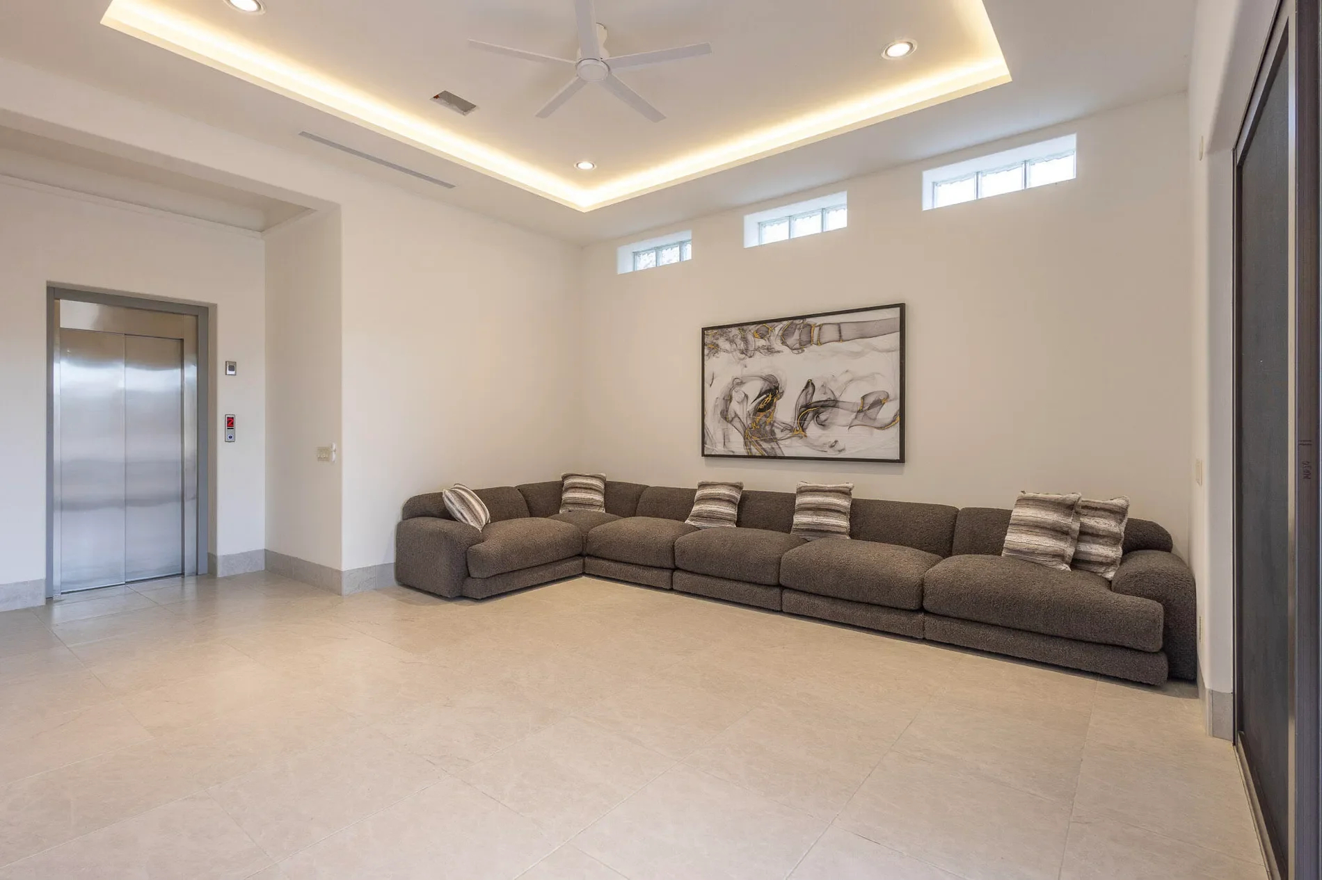 Gallery photo 3