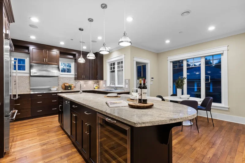 3895 W 23rd Avenue, Vancouver, British Columbia, Canada. - Photo 18