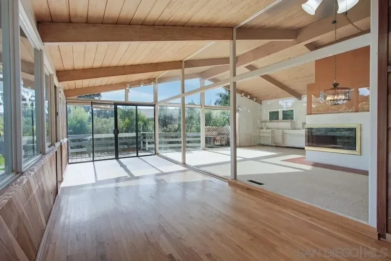 6121 La Pintura, San Diego, California, United States. - Photo 27