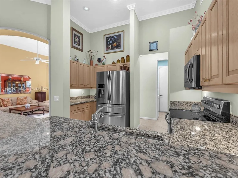302 NW 120th Dr, Coral Springs, FL 33071, Coral Springs, Florida, United States. - Photo 14