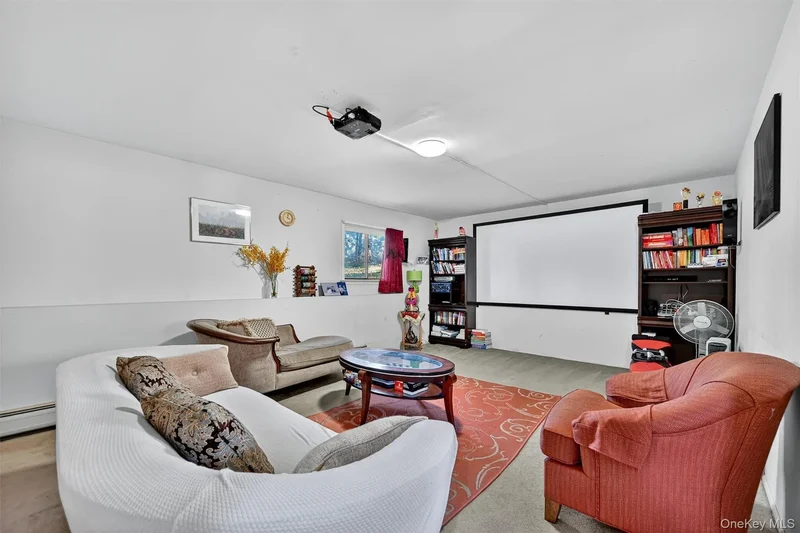 5 Schettig Court, Spring Valley, NY 10977, Spring Valley, New York, United States. - Photo 9