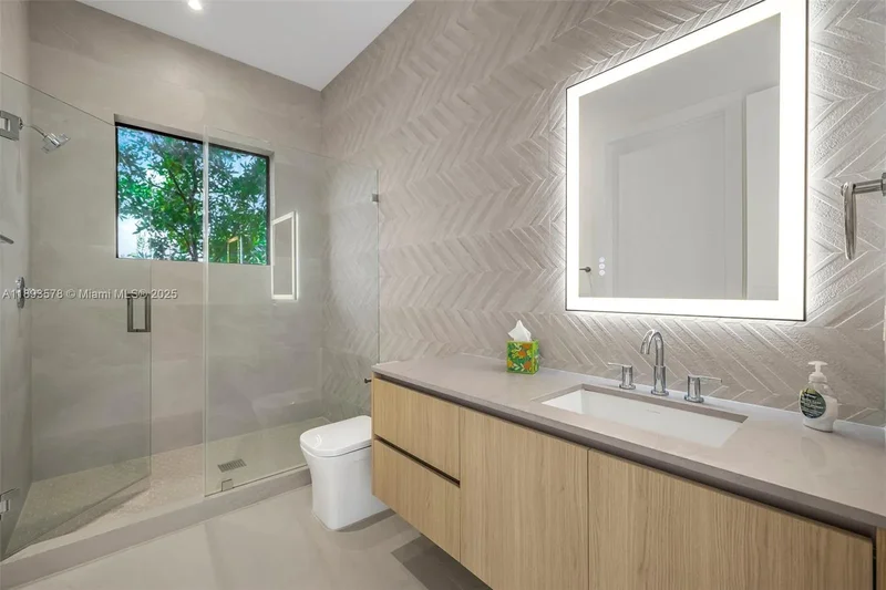 3300 SW 27th Ter 3300, Miami, Florida, United States. - Photo 28