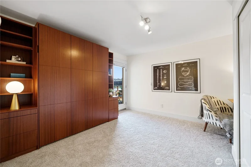 120 NW 39th Street 407, Seattle, Washington, United States. - Photo 18