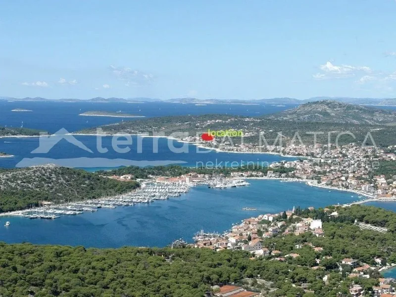 Croatia, Rogoznica, a new house with a modern design near the sea