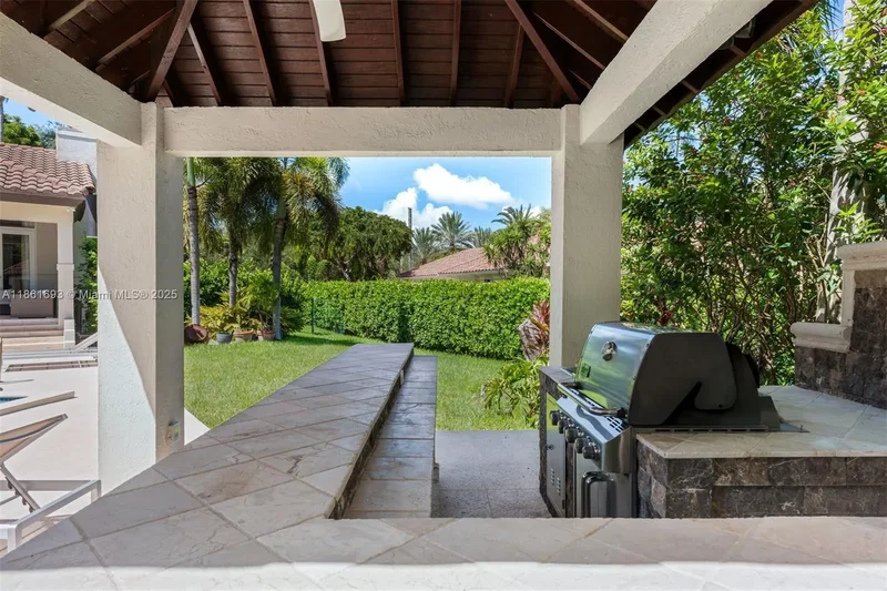 12801 Old Cutler Rd, Coral Gables, Florida, United States. - Photo 46
