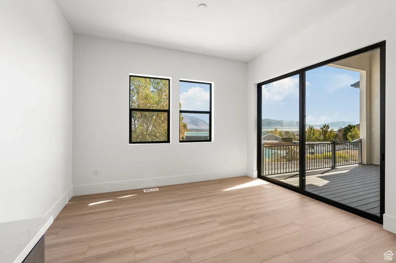 492 N PINNACLE LN 6, Saratoga Springs, Utah, United States. - Photo 7