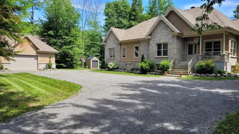 Side-by-Side Intergenerational Living