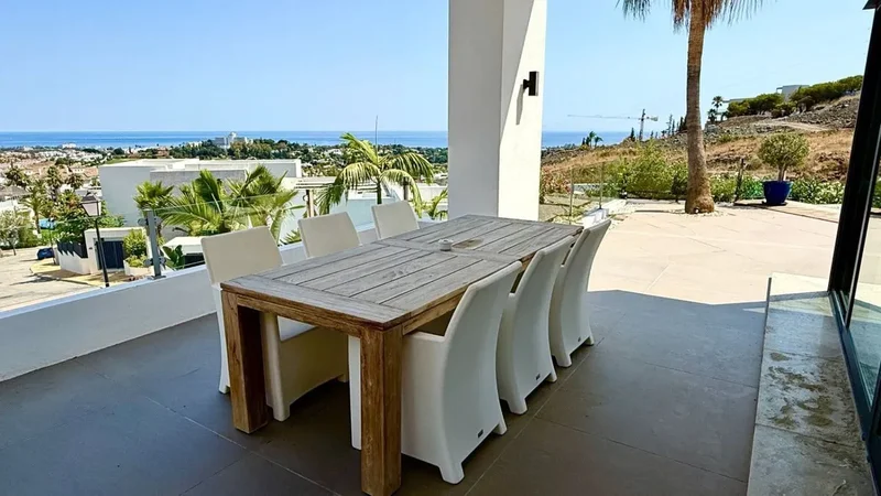El Paraiso, Málaga, El Paraiso, Estepona, Andalusia, Spain. - Photo 35