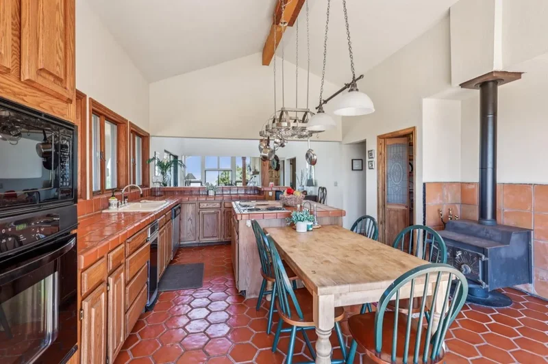 16420 Soda Springs Road, Los Gatos, California, United States. - Photo 27