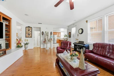 Thumbnail 22
