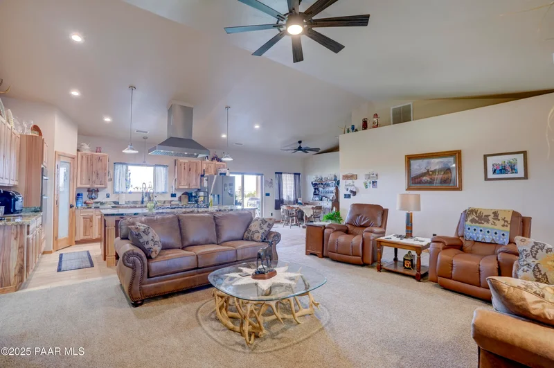24720 N Rj Way, Paulden, AZ 86334, Paulden, Arizona, United States. - Photo 9