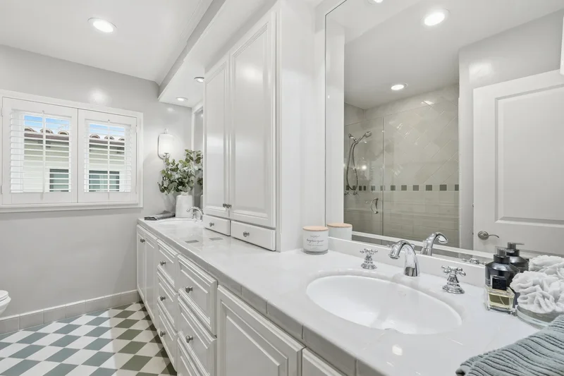 1609 Vía Montemar , Palos Verdes Estates, CA 90274, Rolling Hills Estates, California, United States. - Photo 14