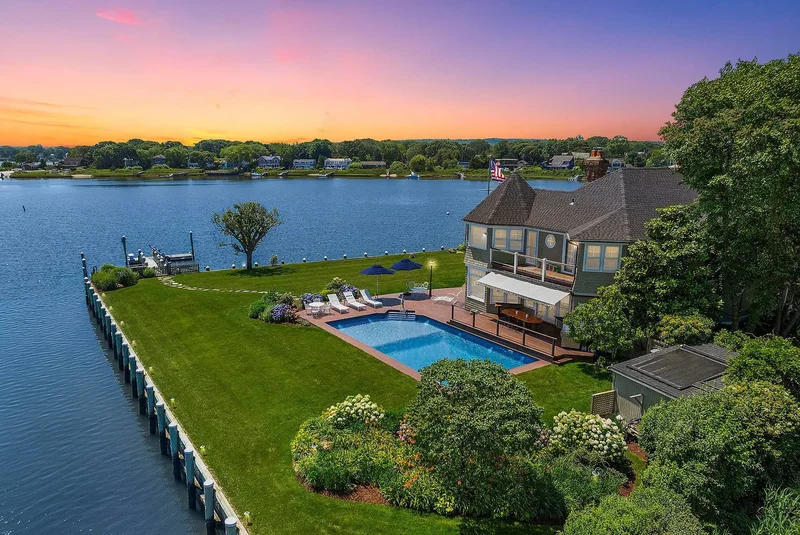 Bay View Drive East, Sag Harbor, New York, United States. - Photo 6