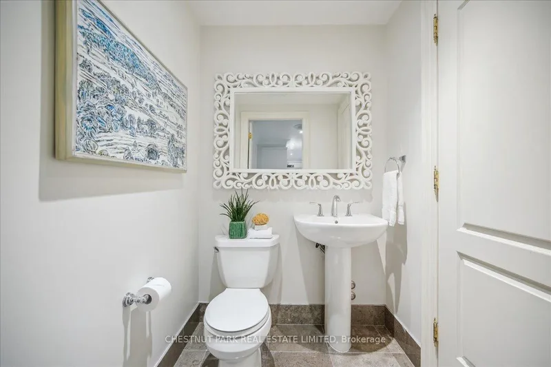 203 - 33 Delisle Avenue, Toronto, Ontario, Canada. - Photo 3