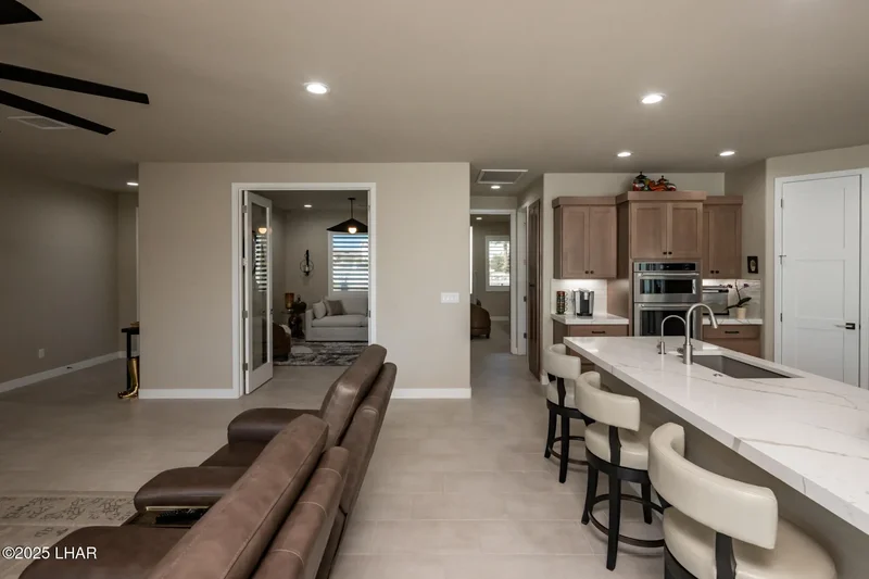 2158 Rudolph Dr, Lake Havasu City, AZ 86406, Lake Havasu City, Arizona, United States. - Photo 14