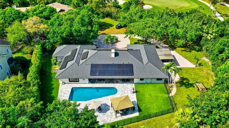 10300 Prestwick Rd, Boynton Beach, FL 33436, Boynton Beach, Florida, United States. - Photo 4