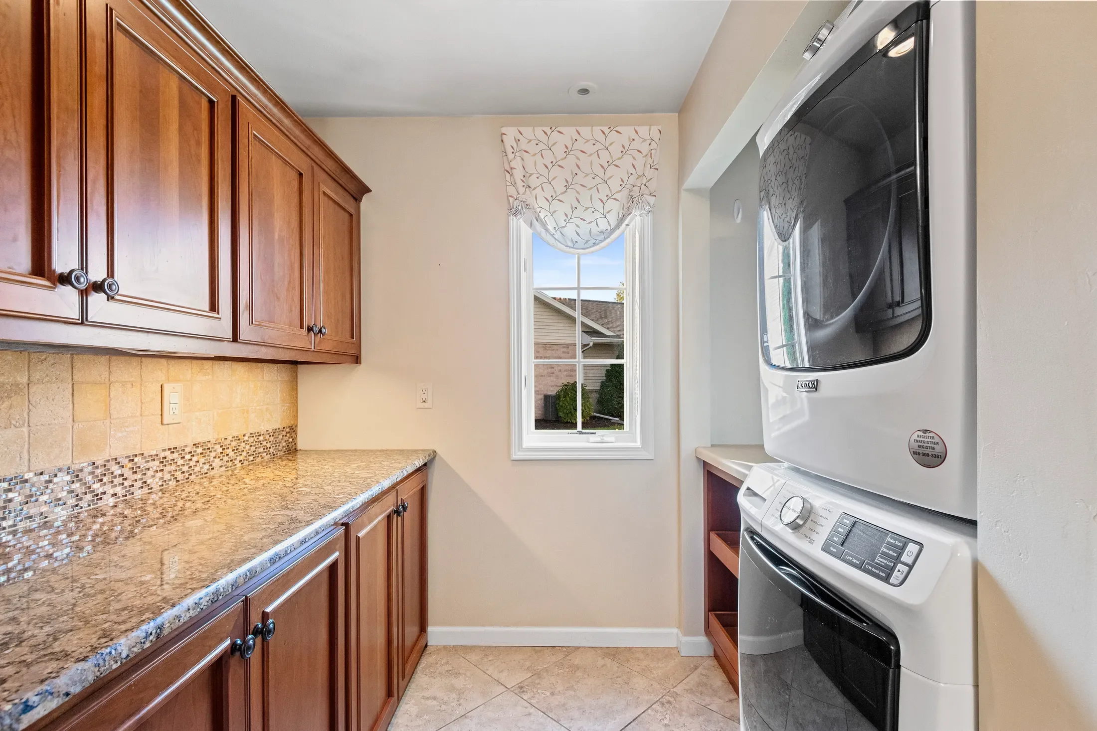 1638 Twin Lakes Circle , Green Bay, WI 54311, Green Bay, Wisconsin, United States. - Photo 18