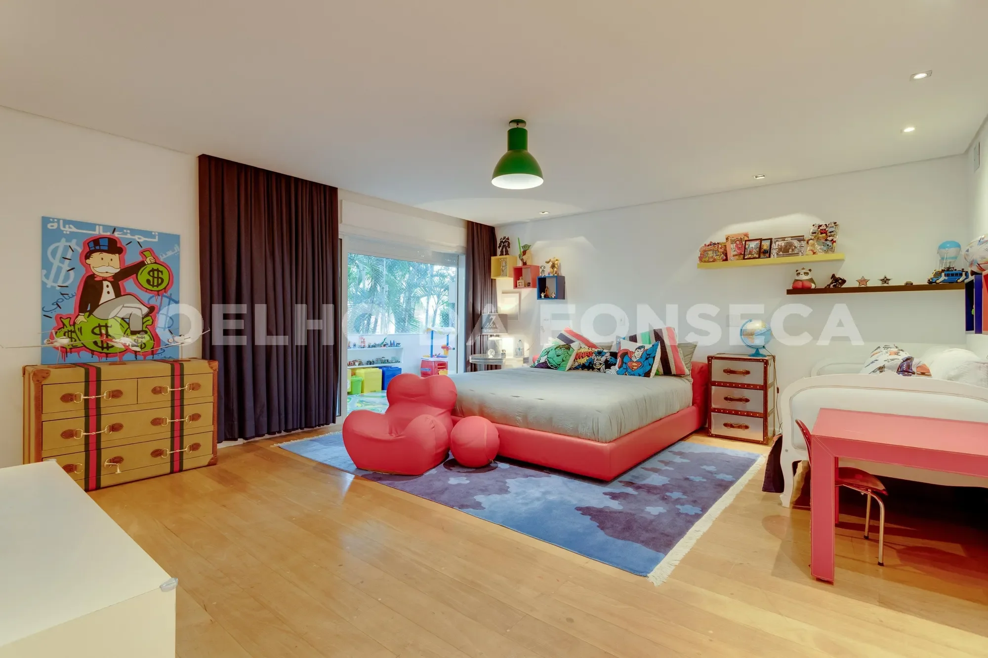 Gallery photo 2