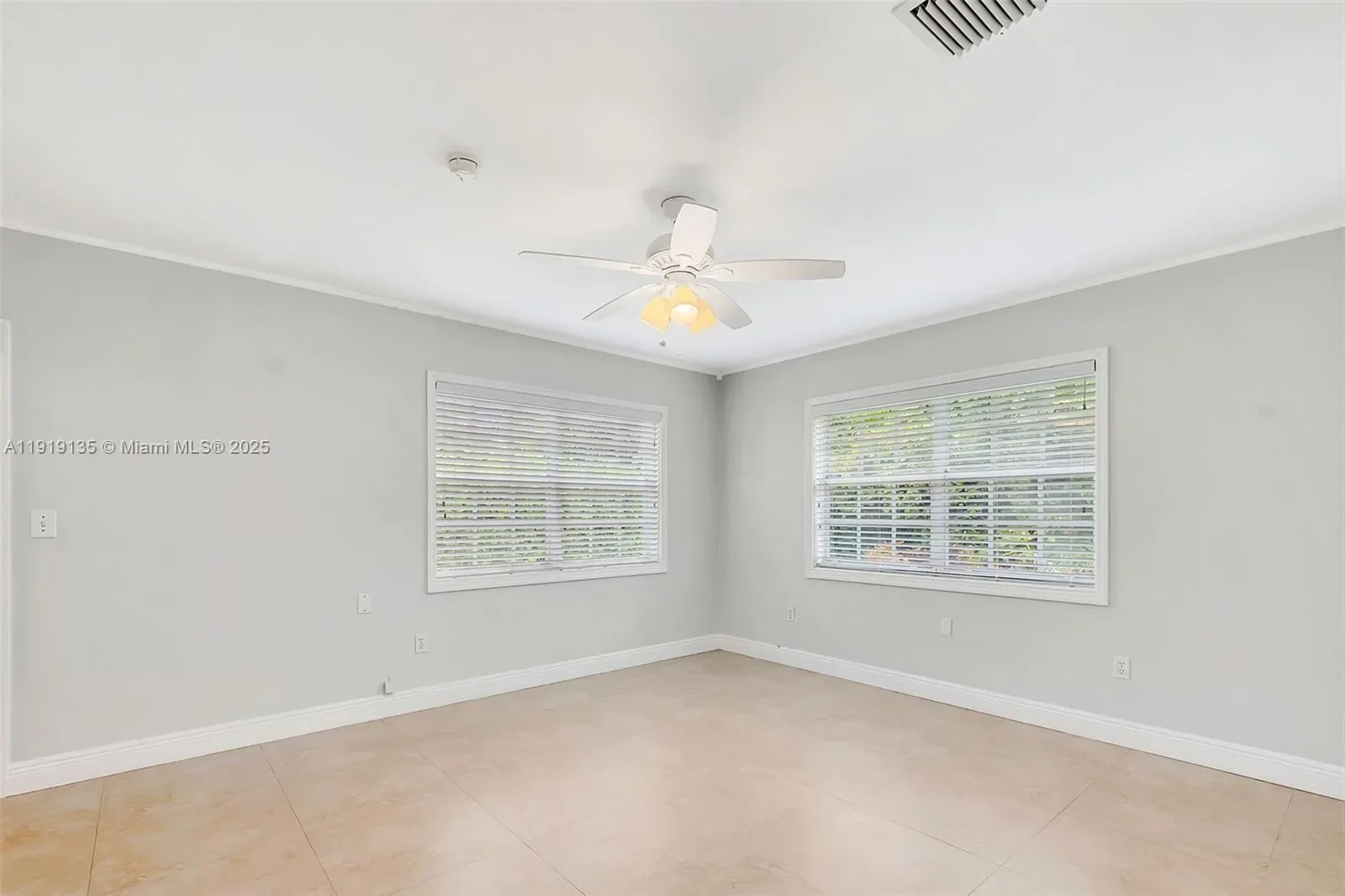 Gallery photo 11