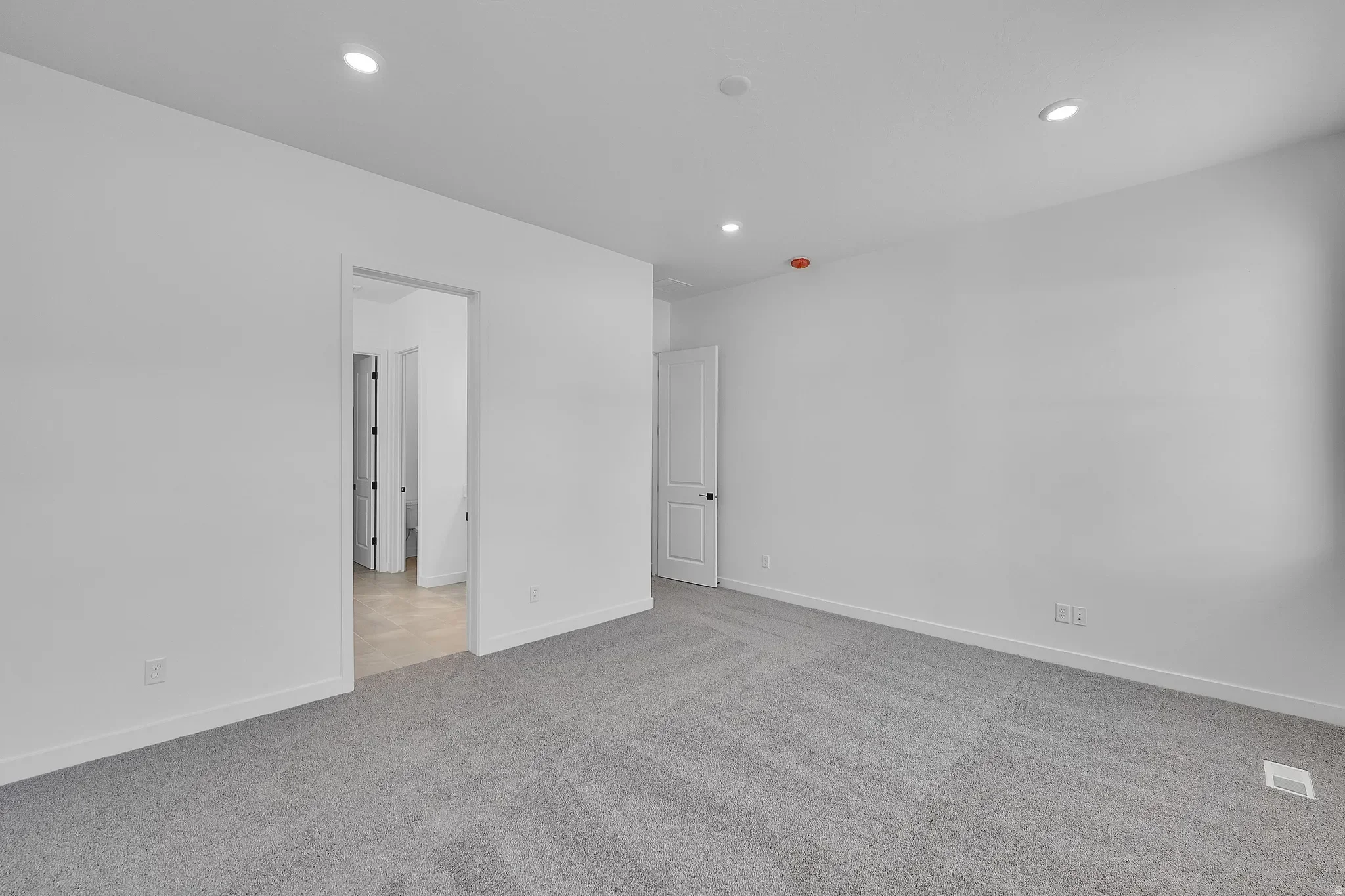 253 E POLARIS DR S 105, Saratoga Springs, Utah, United States. - Photo 15