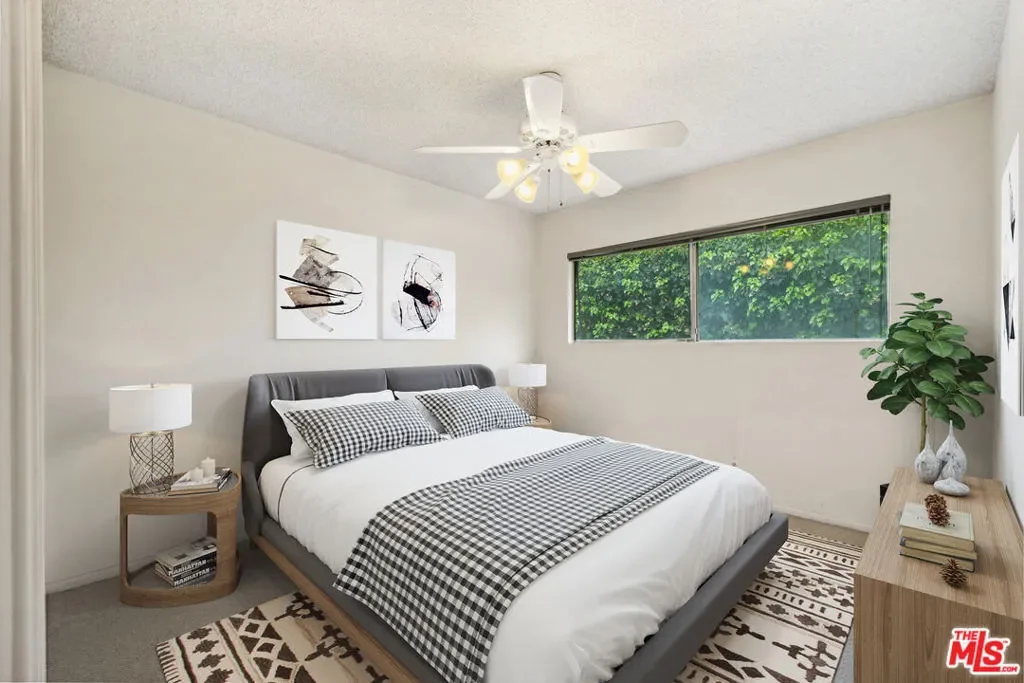 15901 High Knoll Road, Los Angeles, California, United States. - Photo 32