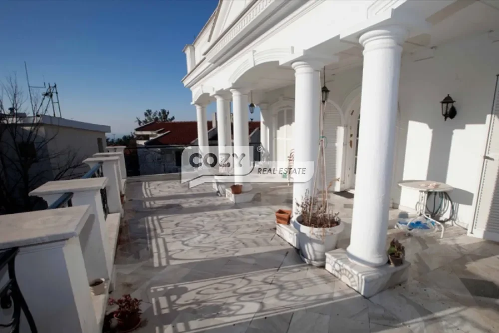 Exterior photo 10
