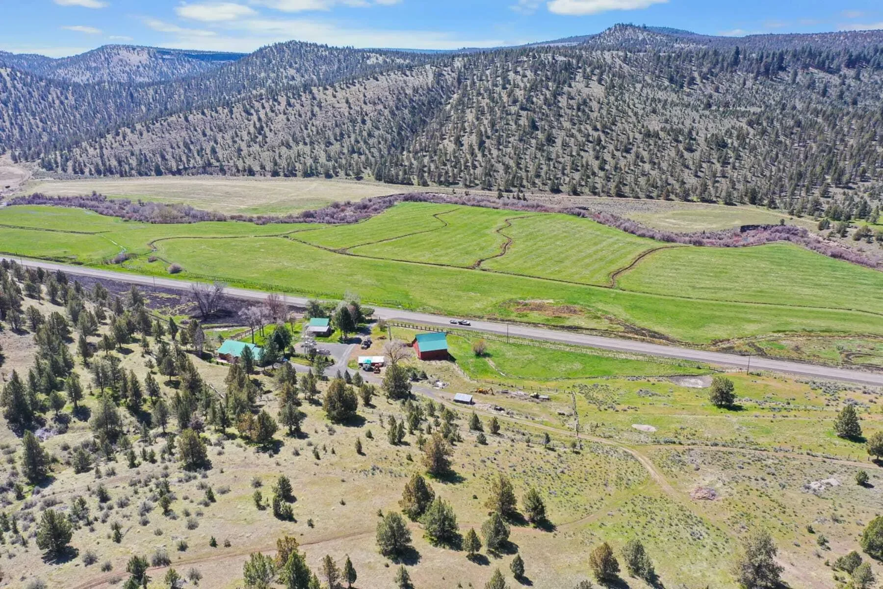 16305 N Ochoco Highway , Prineville, OR 97754, Prineville, Oregon, United States. - Photo 23