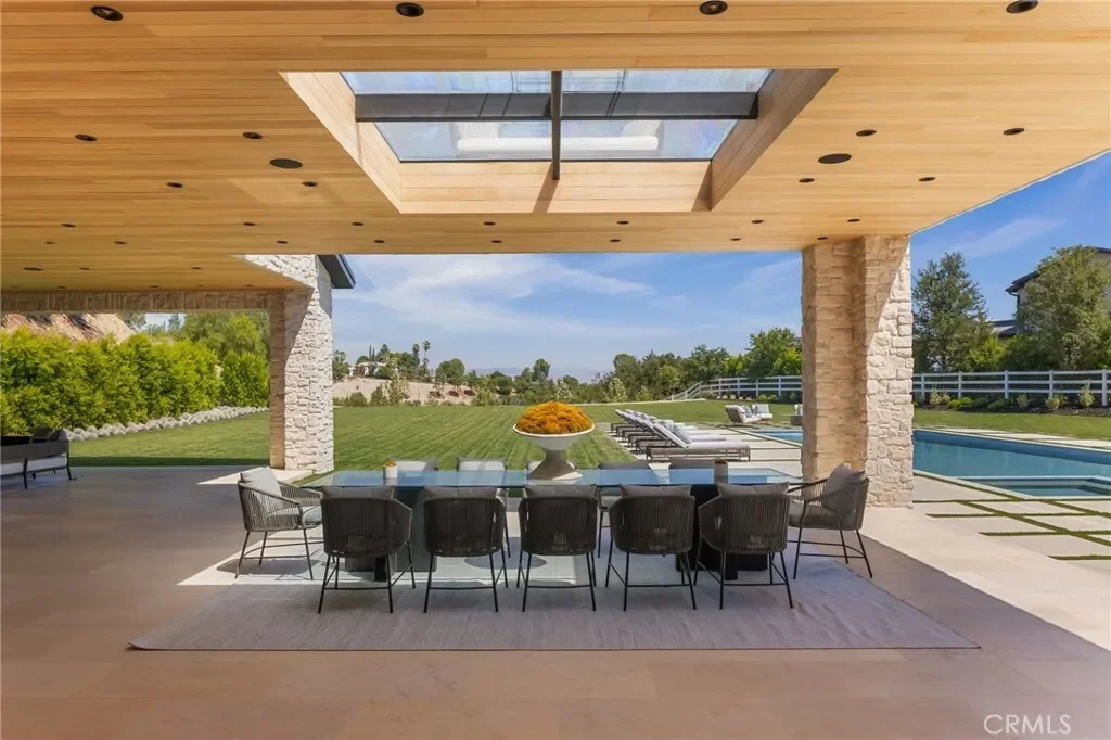 24255 BRIDLE TRAIL Road, Hidden Hills, California, United States. - Photo 5