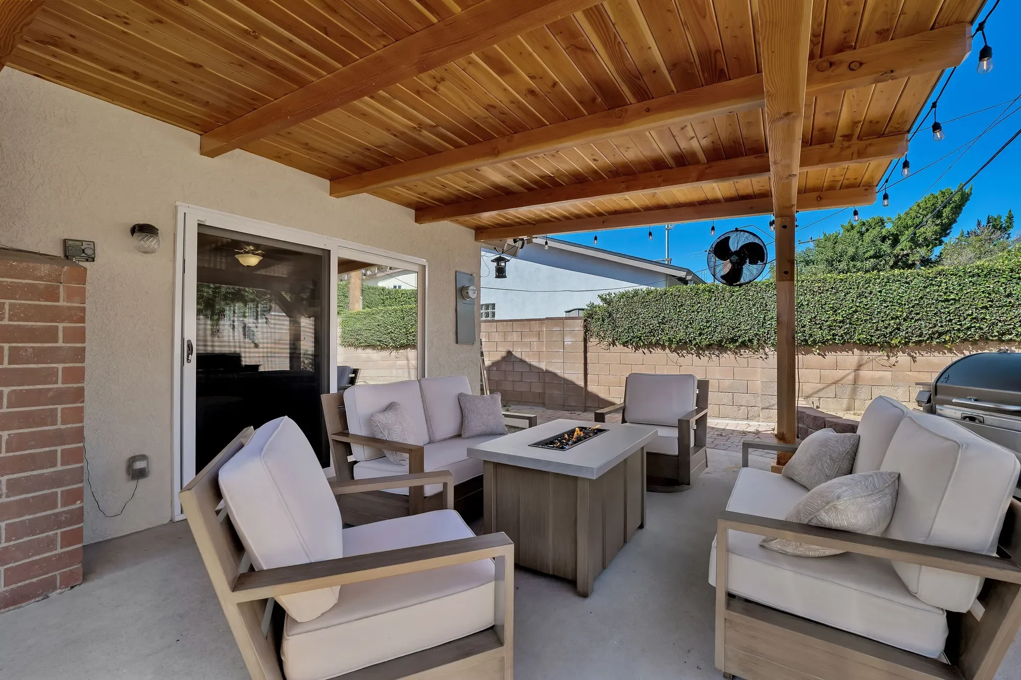 2224 Alscot Avenue, Simi Valley, CA 93063, Simi Valley, California, United States. - Photo 20