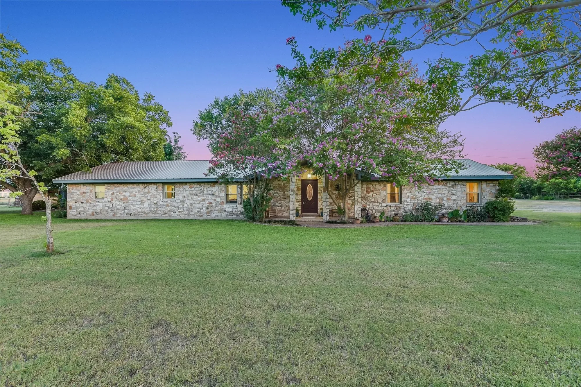 2421 Post Oak RD, Coupland, Texas, United States. - Photo 5