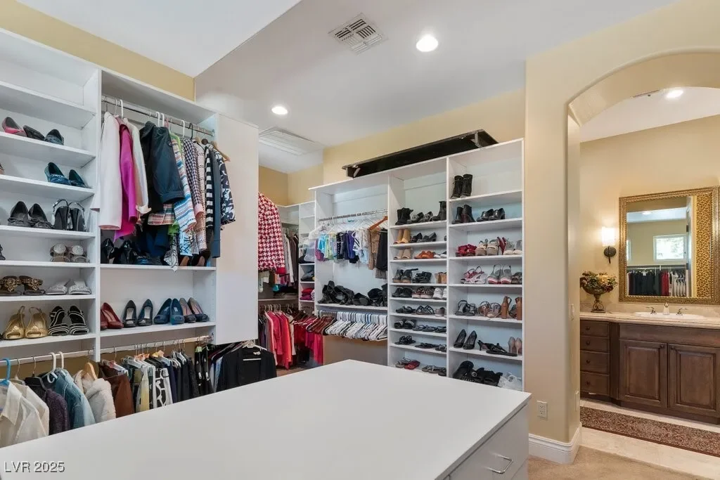 9717 Winter Palace Drive, Las Vegas, Nevada, United States. - Photo 37