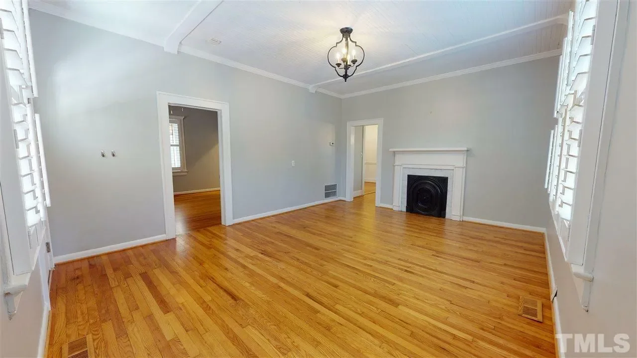 Gallery photo 2