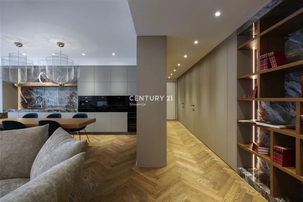 Gallery photo 5
