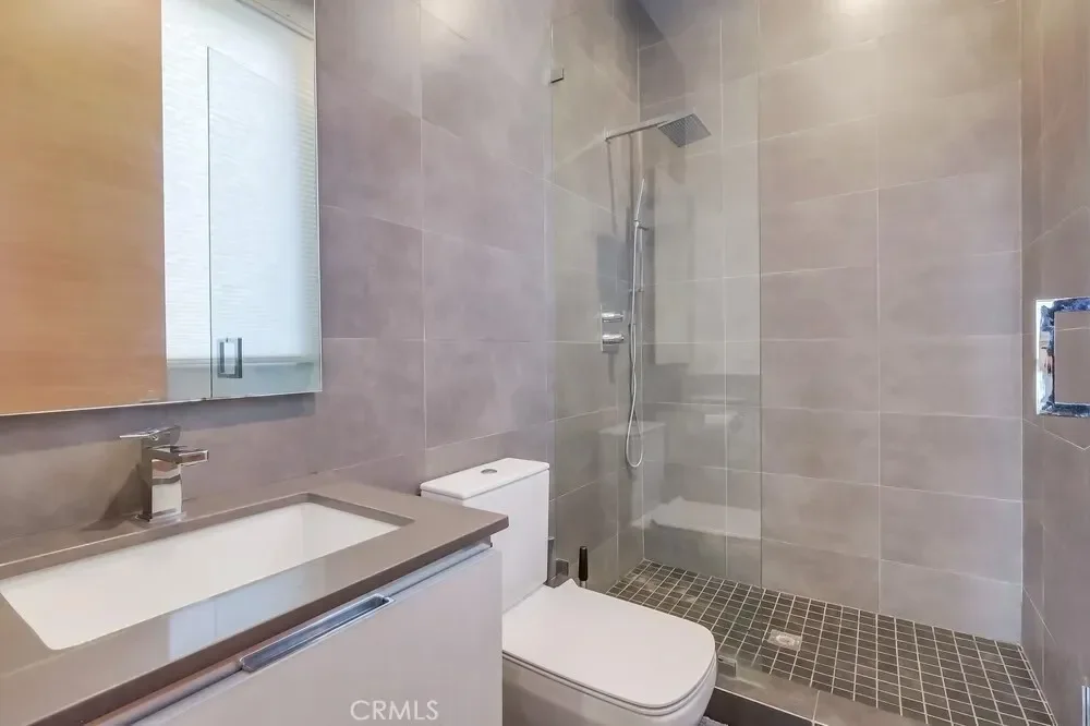 737 N Cherokee Avenue, Los Angeles, California, United States. - Photo 35