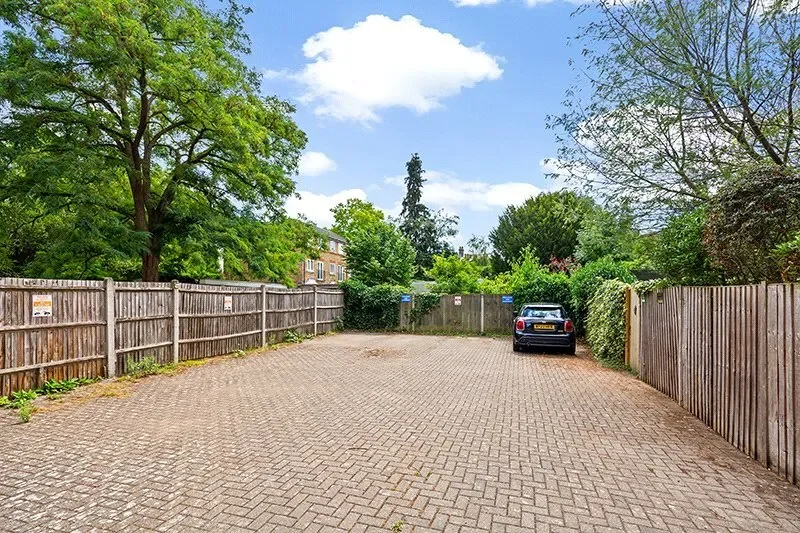 Property photo 8