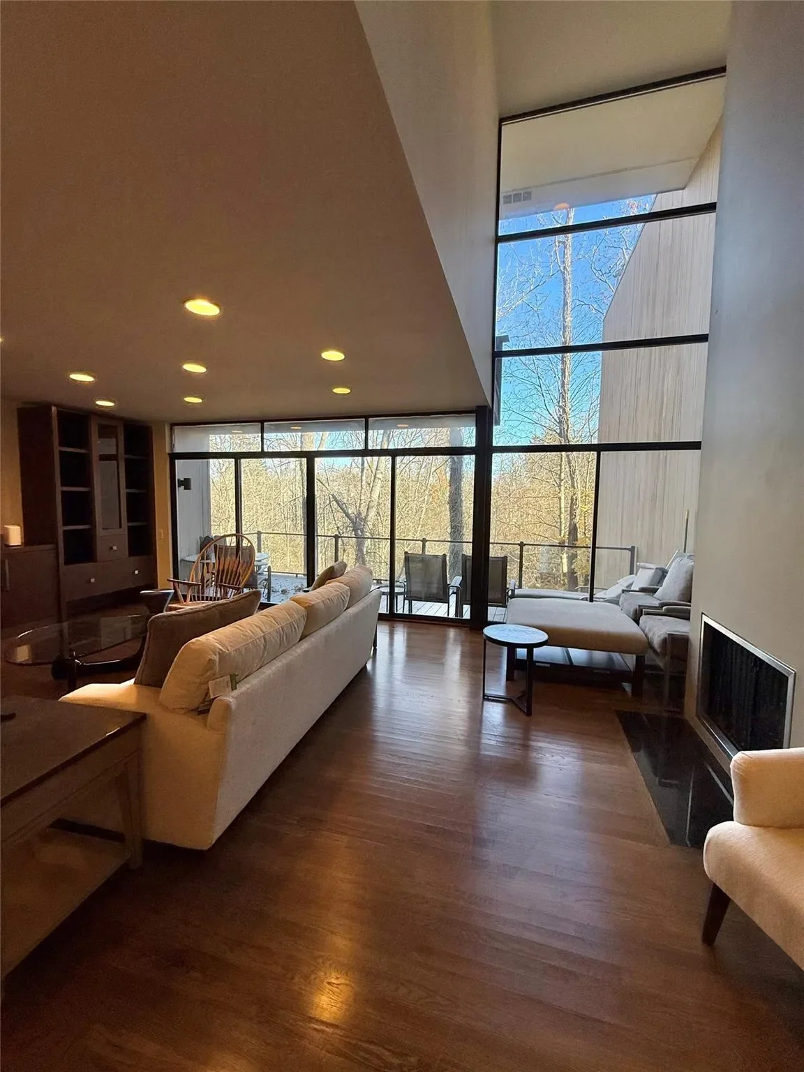Gallery photo 4