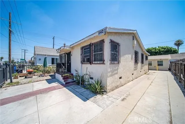 1142 E Century Boulevard, Los Angeles, CA 90002, Los Angeles, California, United States. - Photo 10