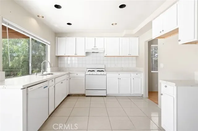 27502 Caraway Lane, Saugus, CA 91350, Santa Clarita, California, United States. - Photo 23