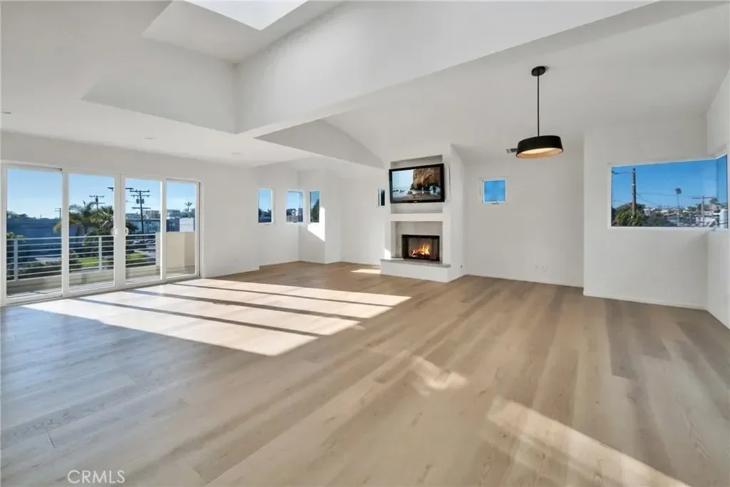 514 Ardmore, Hermosa Beach, California, United States. - Photo 6