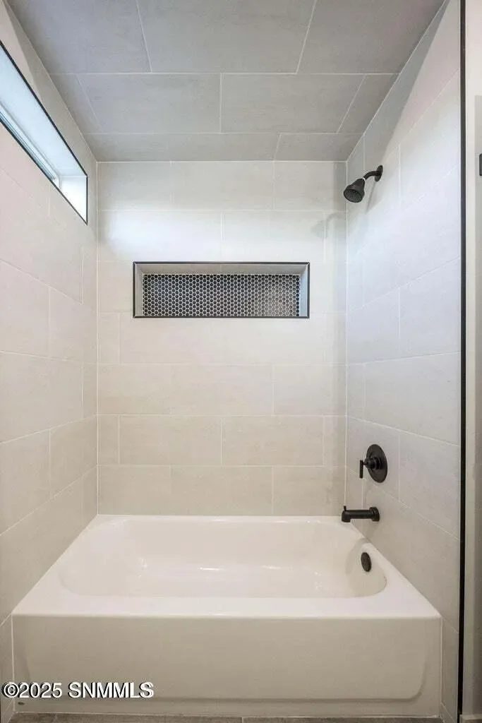 6017 High Plains Place, Las Cruces, NM 88012, Las Cruces, New Mexico, United States. - Photo 46