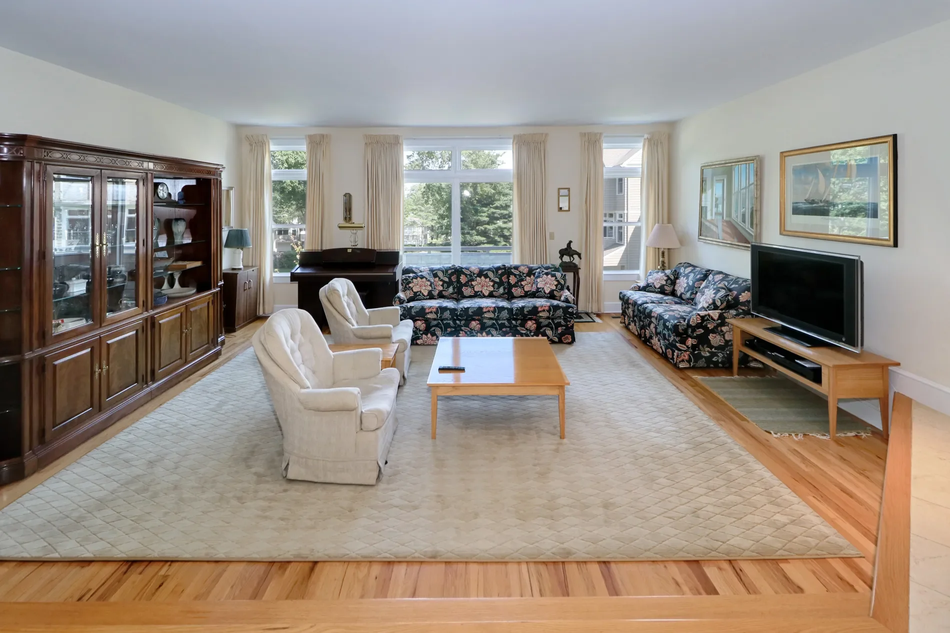 Gallery photo 4