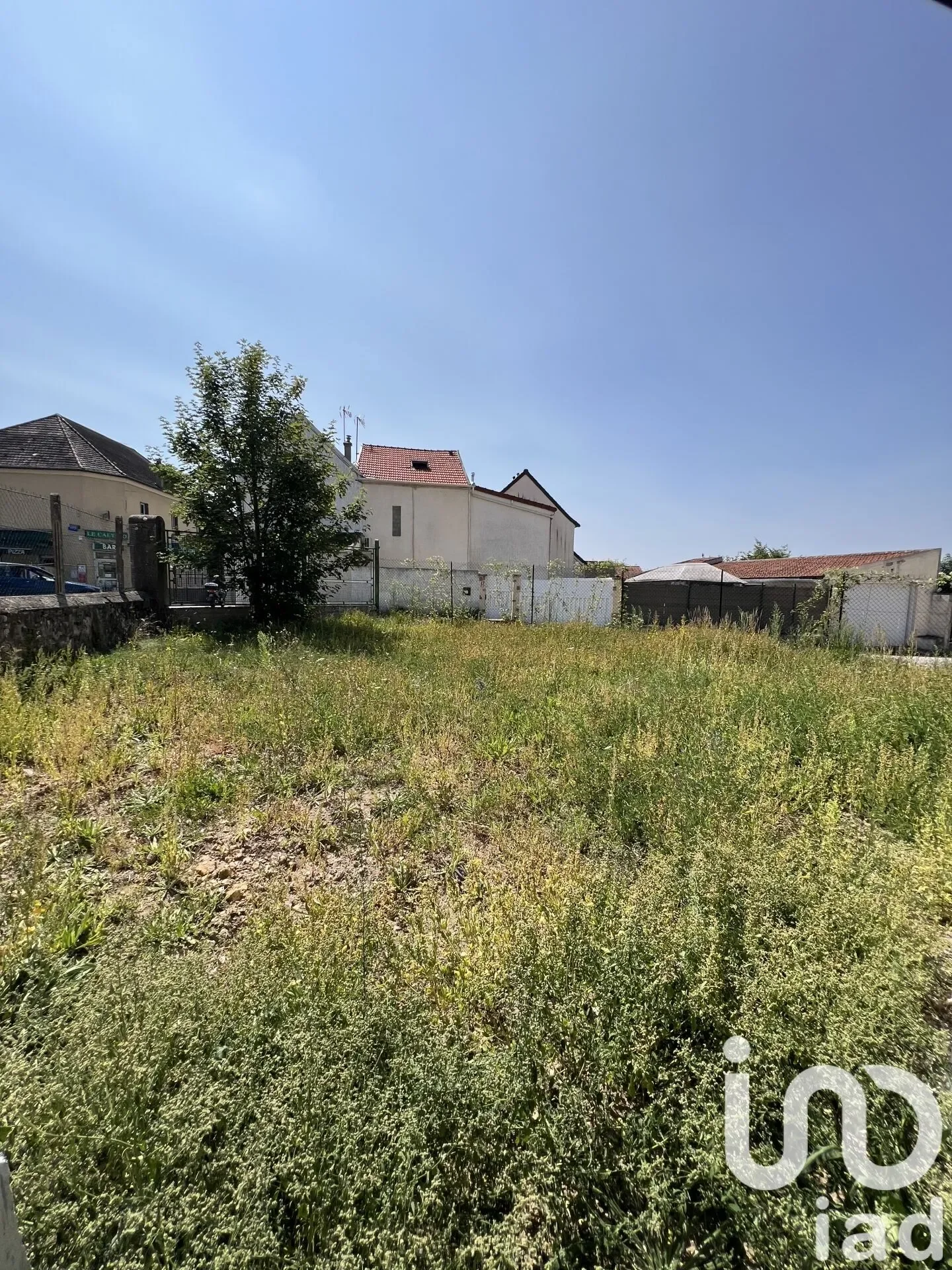 Exterior photo 10