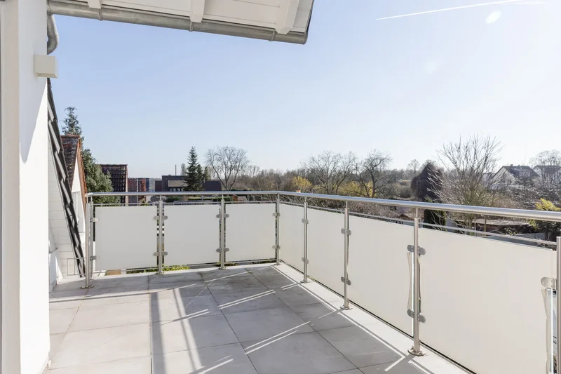 Frankfurt am Main, HE 65936, Frankfurt am Main, Hessen, Germany. - Photo 10