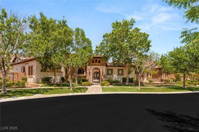 Single Family Residence in Las Vegas