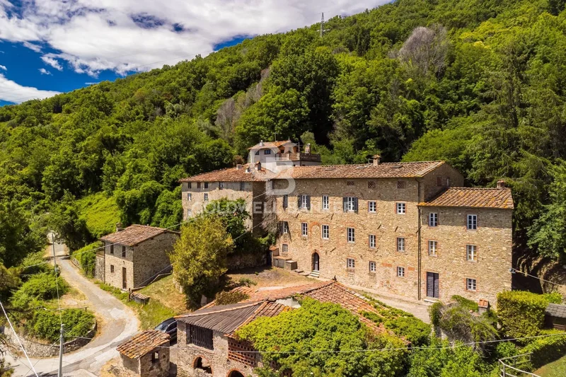via di Montecatino 1, Lucca, Tuscany, Italy. - Photo 7