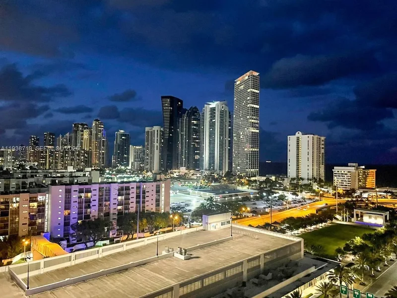 300 Sunny Isles Blvd 4-1407, Golden Beach, Florida, United States. - Photo 22