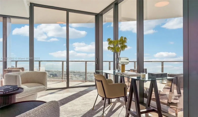 500 Alton Rd 4201.05, Miami Beach, Florida, United States. - Photo 19
