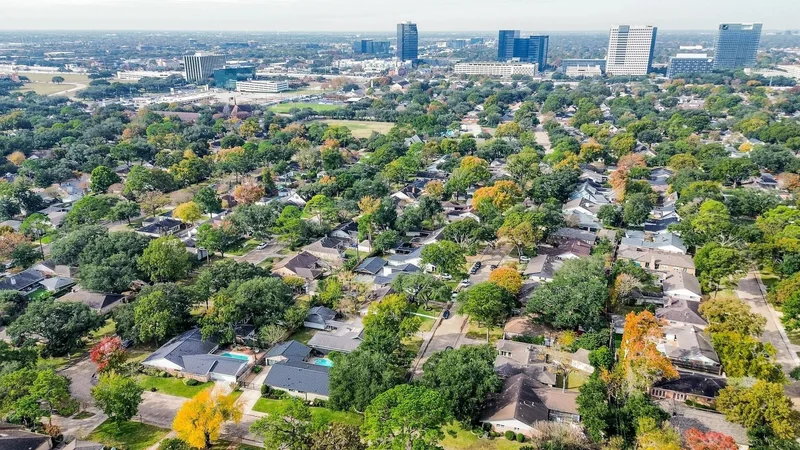 10003 Burgoyne Road, Houston, Texas, United States. - Photo 49