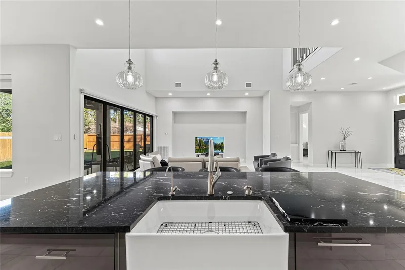 14002 Woodthorpe Lane, Houston, Texas, United States. - Photo 7